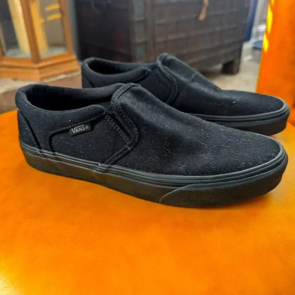 Vans Black on Black slip ons Size 7 - Picture 1 of 7